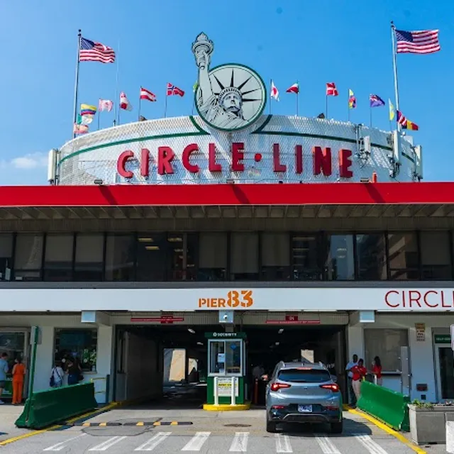 Circle Line Sightseeing Cruise — Choose a visit length that fits your plans pre-cruise activity near Manhattan Cruise Terminal