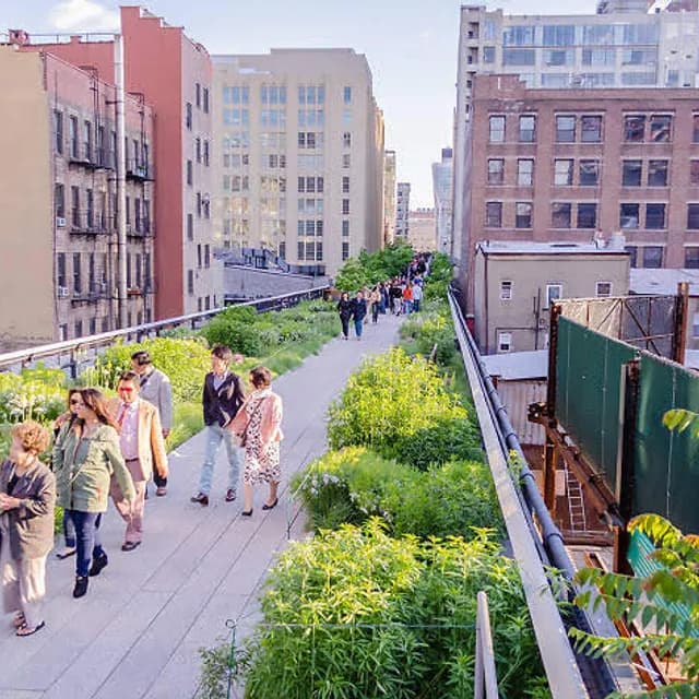 The High Line — 1-2 hours pre-cruise activity near Manhattan Cruise Terminal