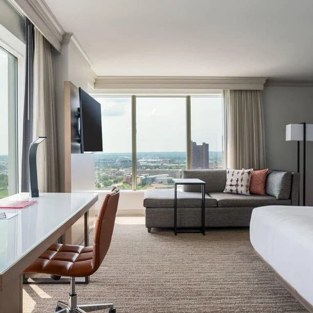 Baltimore Marriott Waterfront near Port of Baltimore