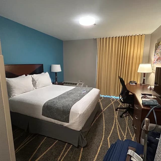 Belltown Inn near Port of Seattle