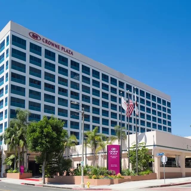 Crowne Plaza Los Angeles Harbor Hotel