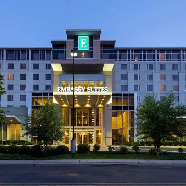 Embassy Suites by Hilton Newark Airport