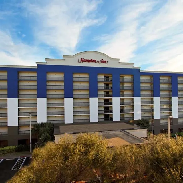 Hampton Inn Cocoa Beach/Cape Canaveral near Port Canaveral