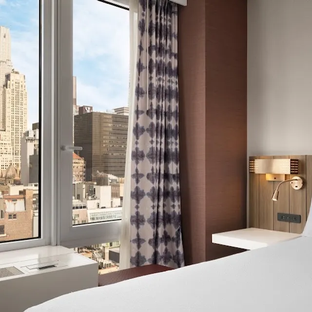 Hilton Garden Inn New York/West 35th Street near Manhattan Cruise Terminal
