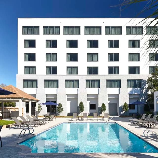 Hilton New Orleans Airport near Port of New Orleans