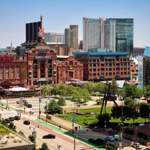 Renaissance Baltimore Harborplace Hotel near Port of Baltimore