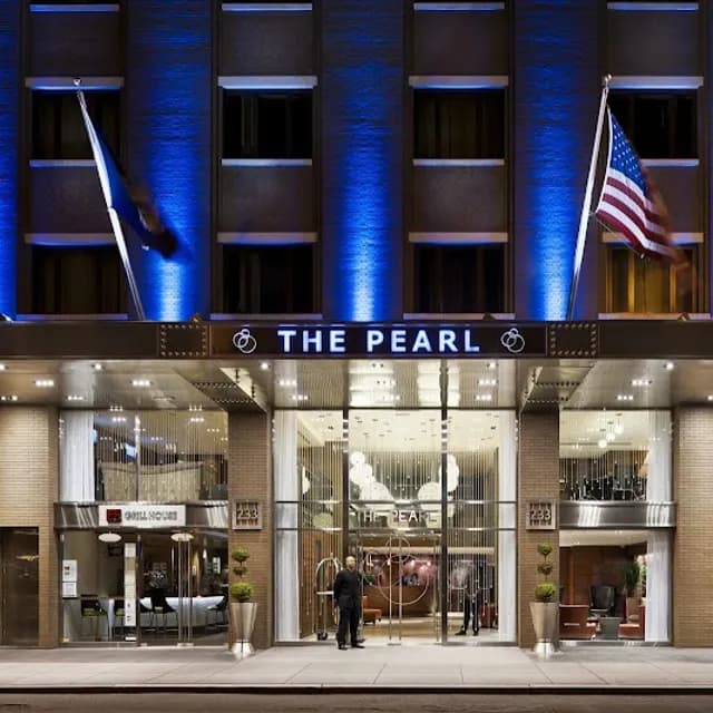 The Pearl Hotel near Manhattan Cruise Terminal