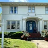 Avenue O Bed & Breakfast